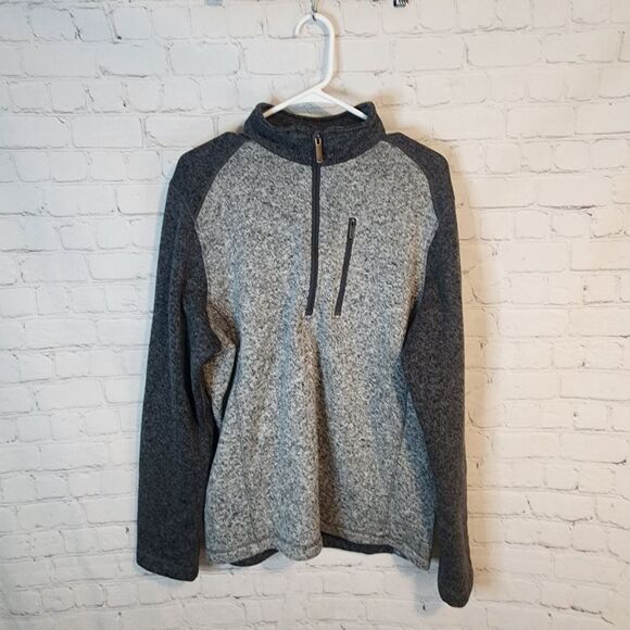 Men's Woolrich Gray Sweater, Size Large - Picture 1 of 4